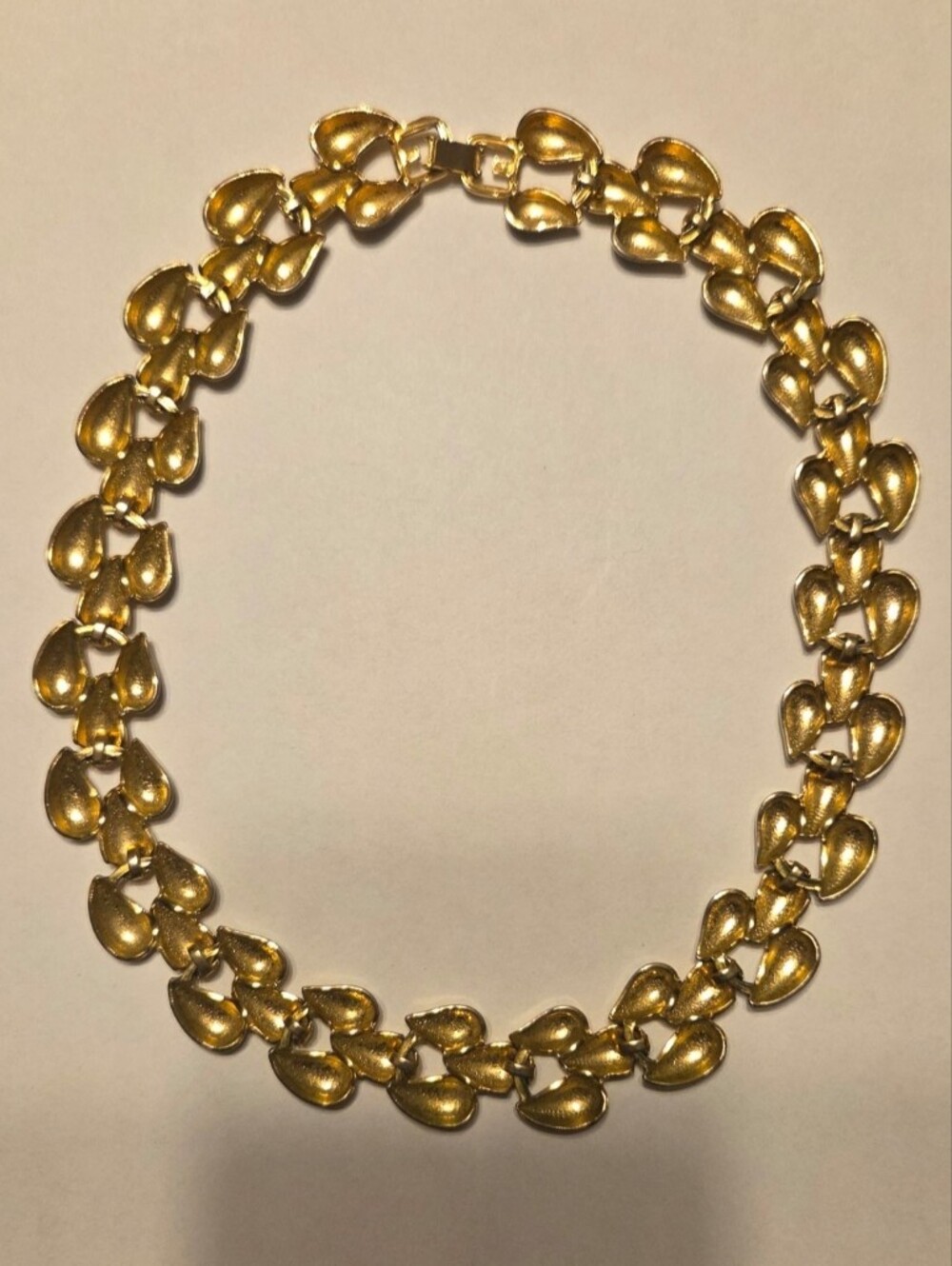 Vintage Gold Link Statement Necklace - Picture 3 of 3